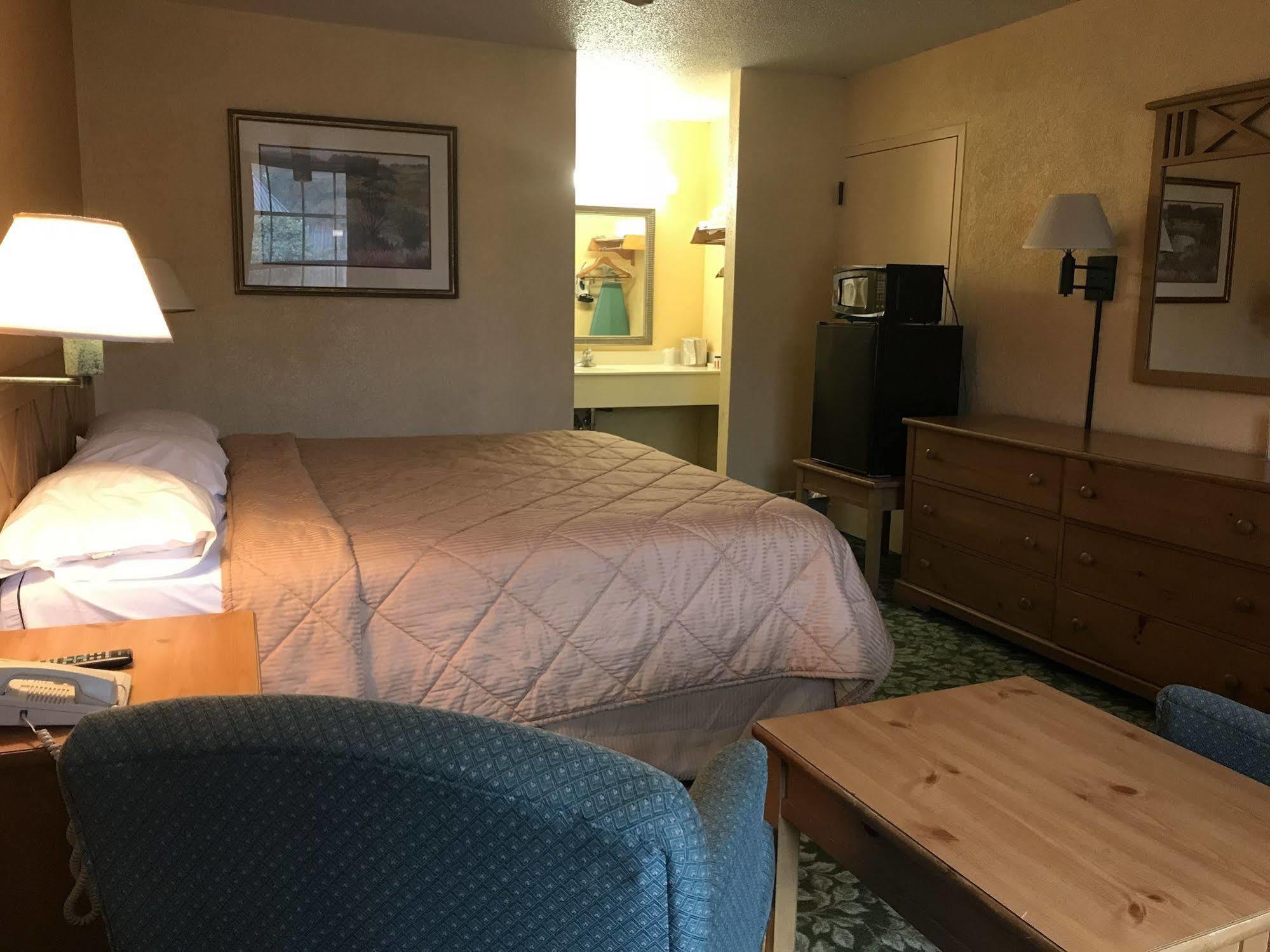 Seven Hills Suites I-10 Tallahassee Extérieur photo